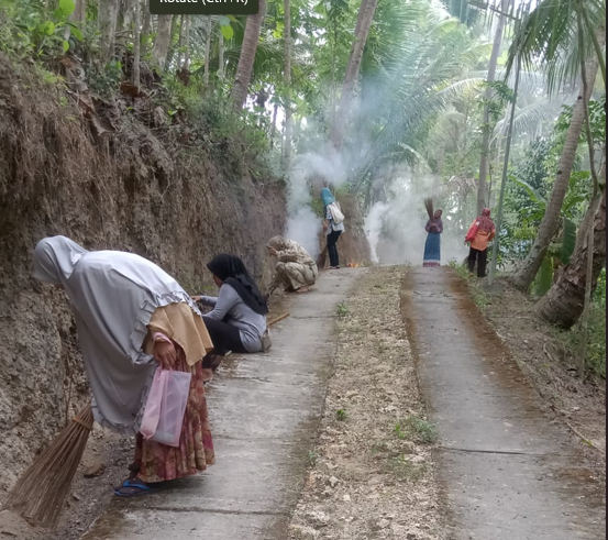 Semangat Gotong Royong Dasa Wisma Padukuhan Anjir